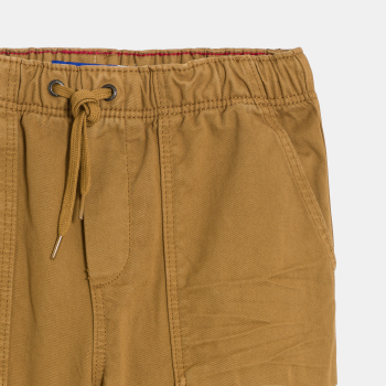 بنطال مريح باللون البني للفتيان الصغار